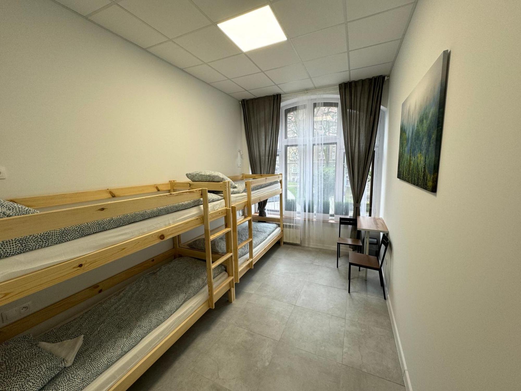 Green Hostel Katowice - 24H Parking 外观 照片