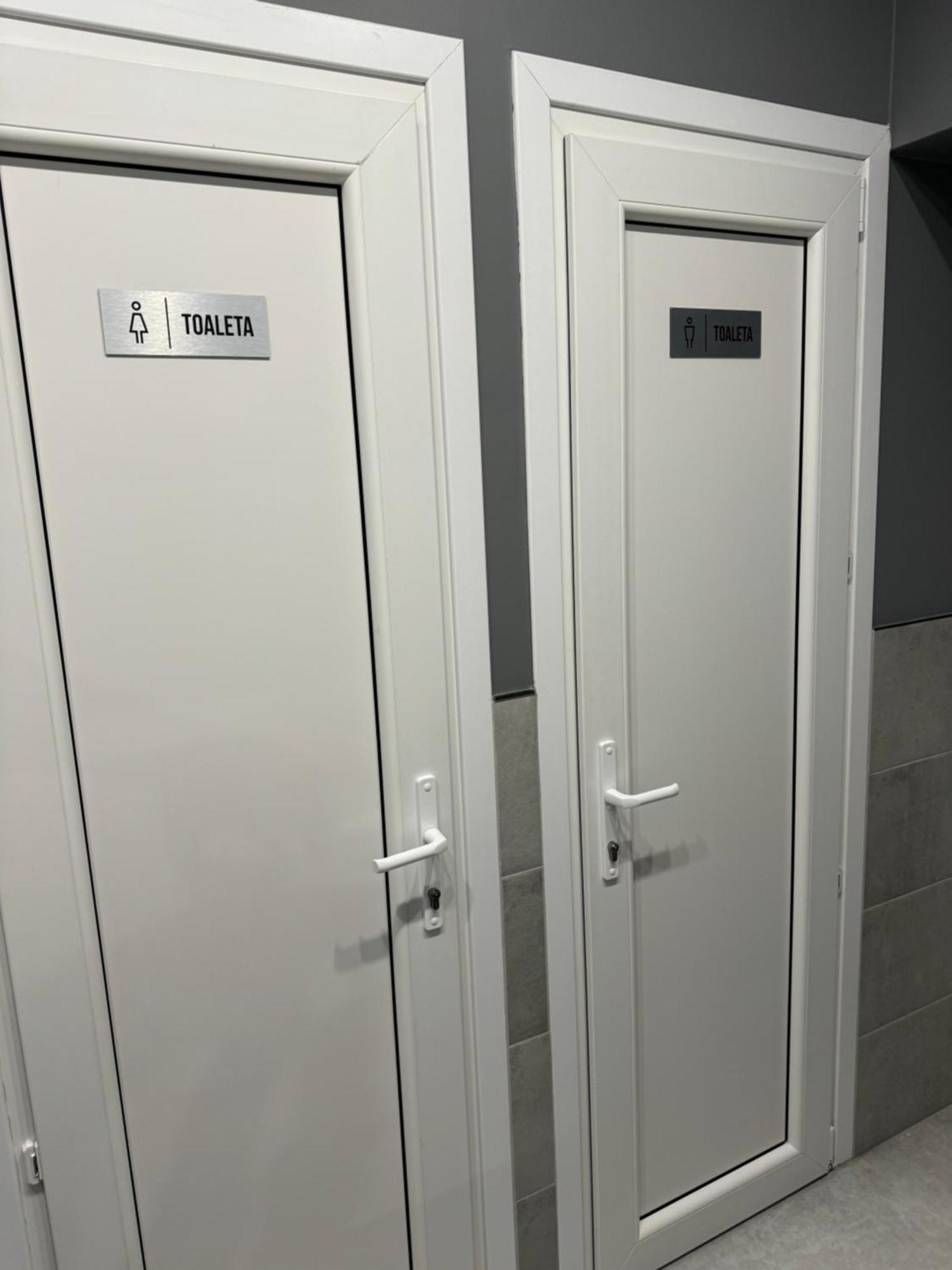 Green Hostel Katowice - 24H Parking 外观 照片