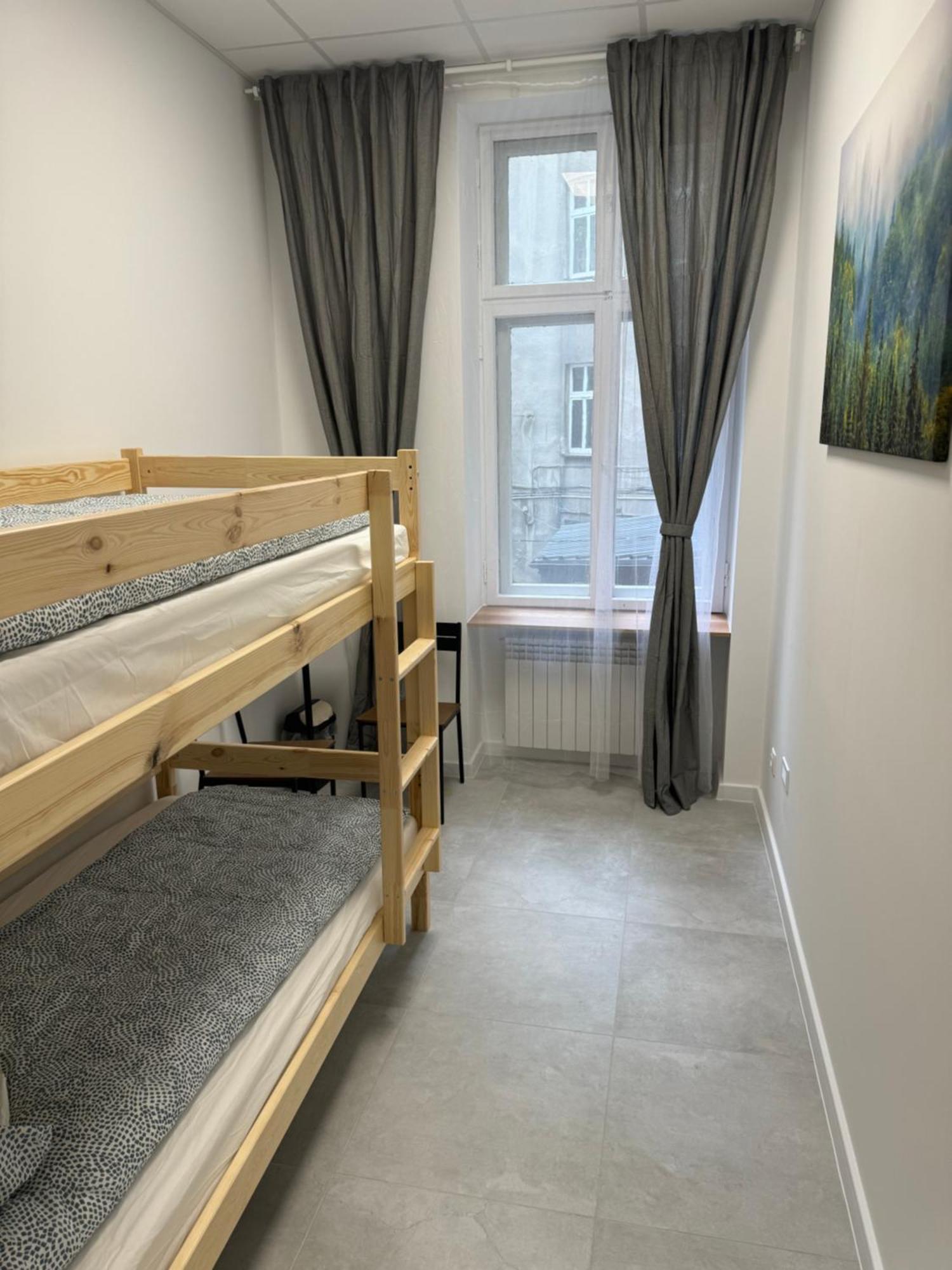 Green Hostel Katowice - 24H Parking 外观 照片