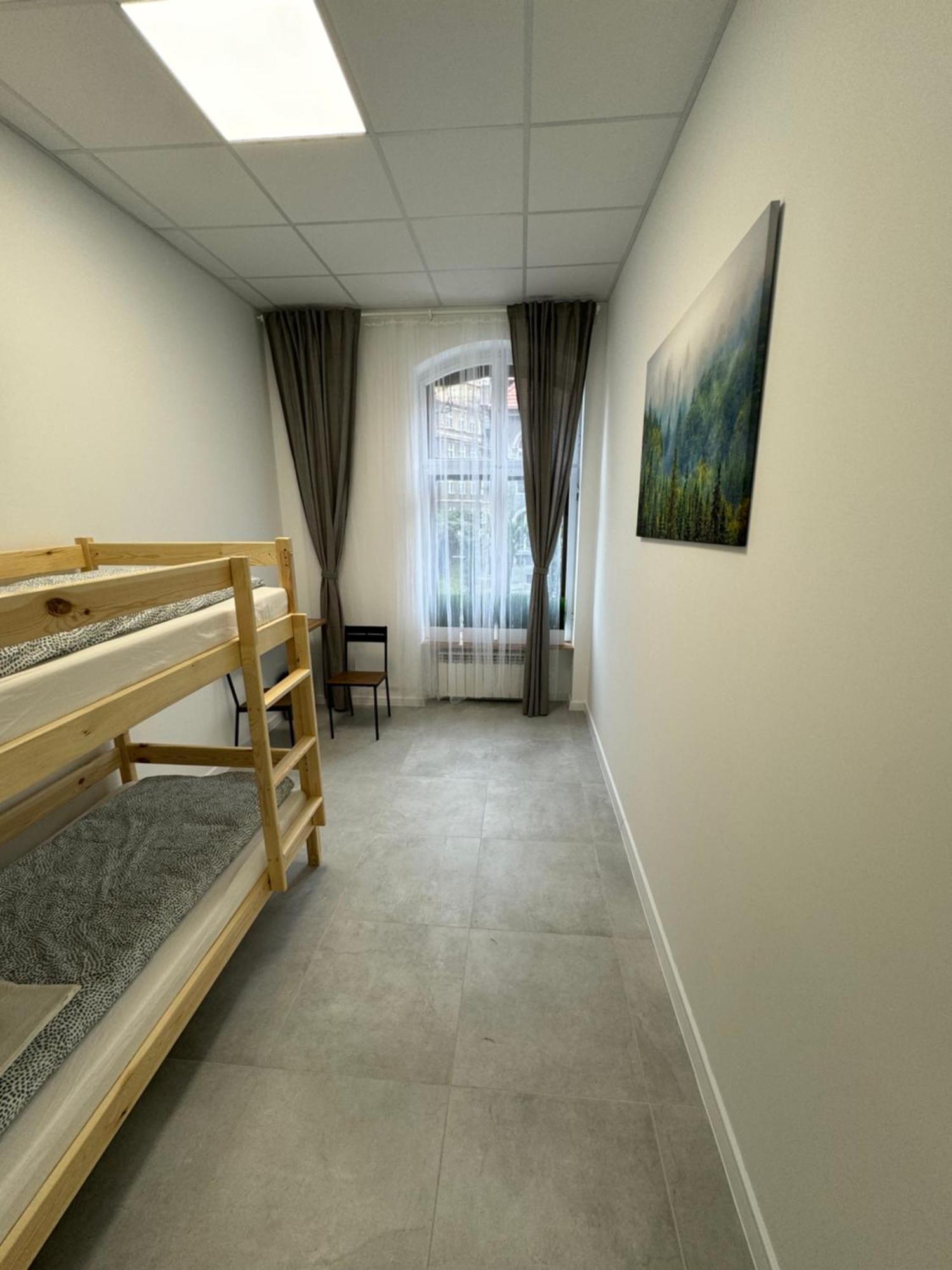 Green Hostel Katowice - 24H Parking 外观 照片
