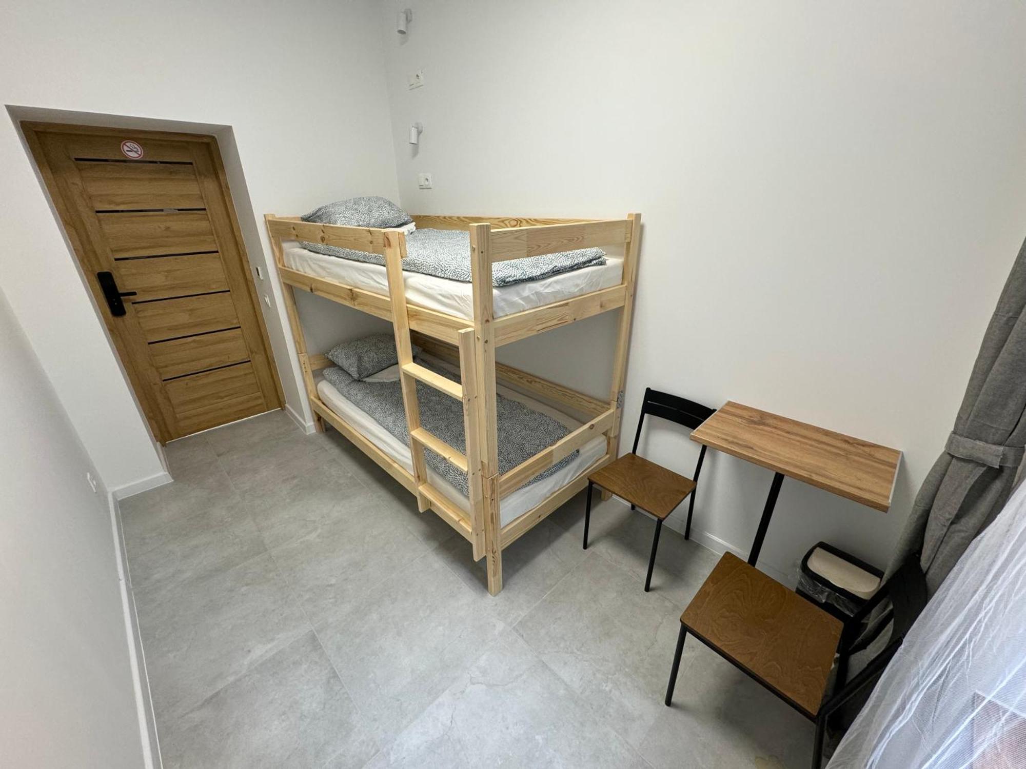 Green Hostel Katowice - 24H Parking 外观 照片