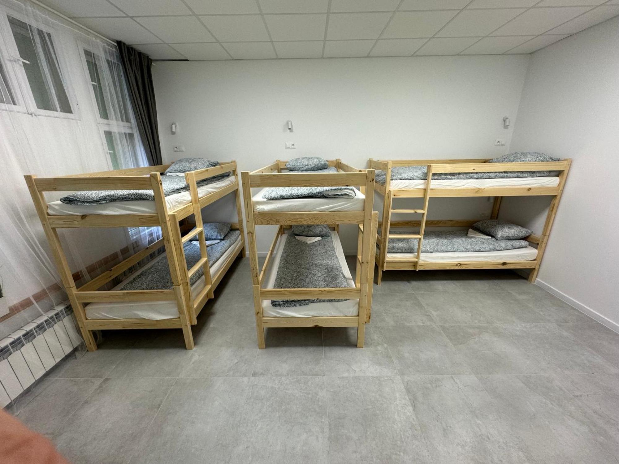 Green Hostel Katowice - 24H Parking 外观 照片